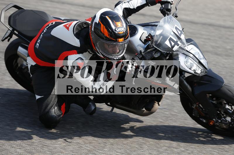 Archiv-2025/49 26.08.2025 Cornu Master School ADR/blau-bleu/44